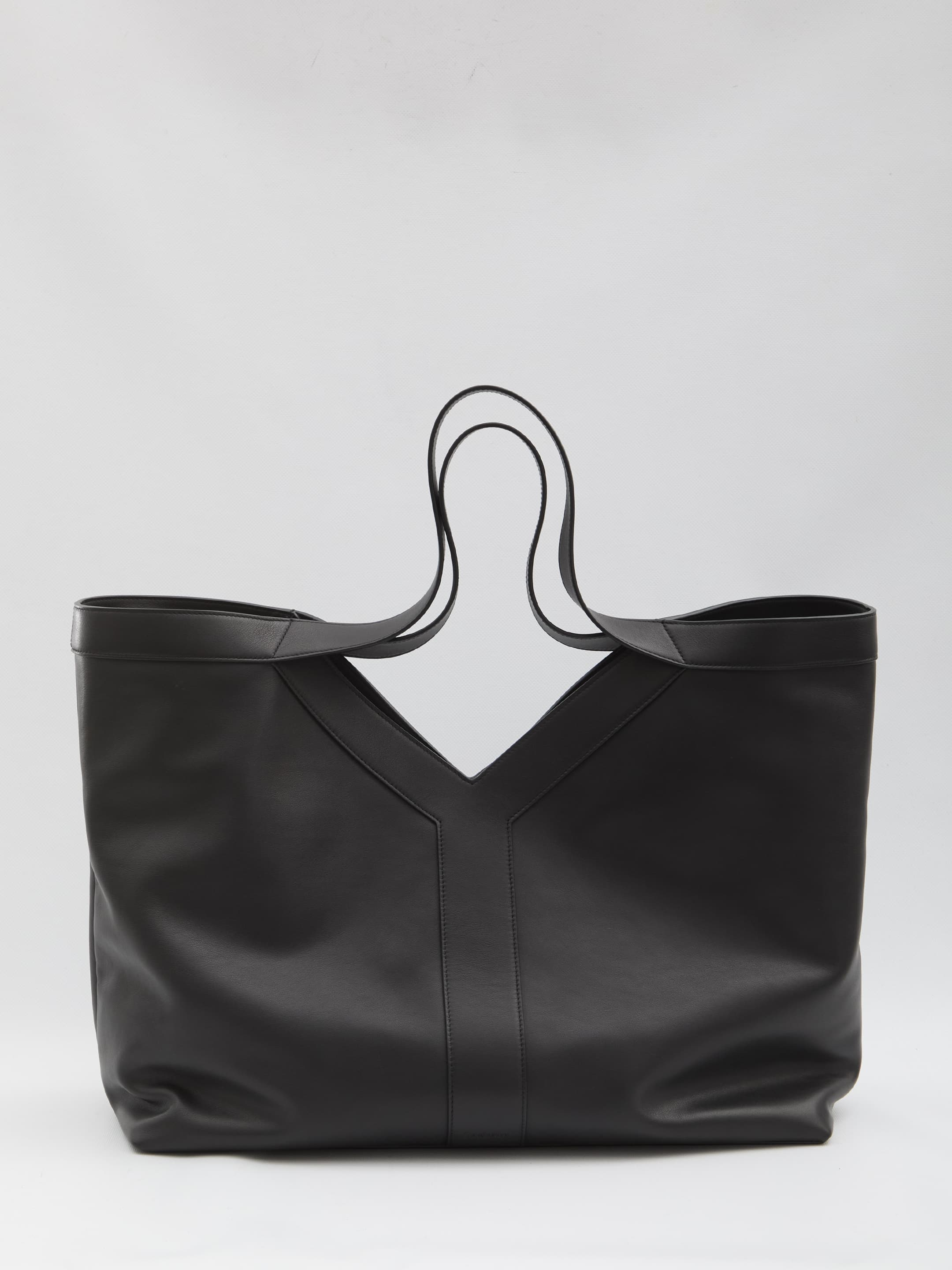 Saint Laurent Large Y Tote Bag in Leather