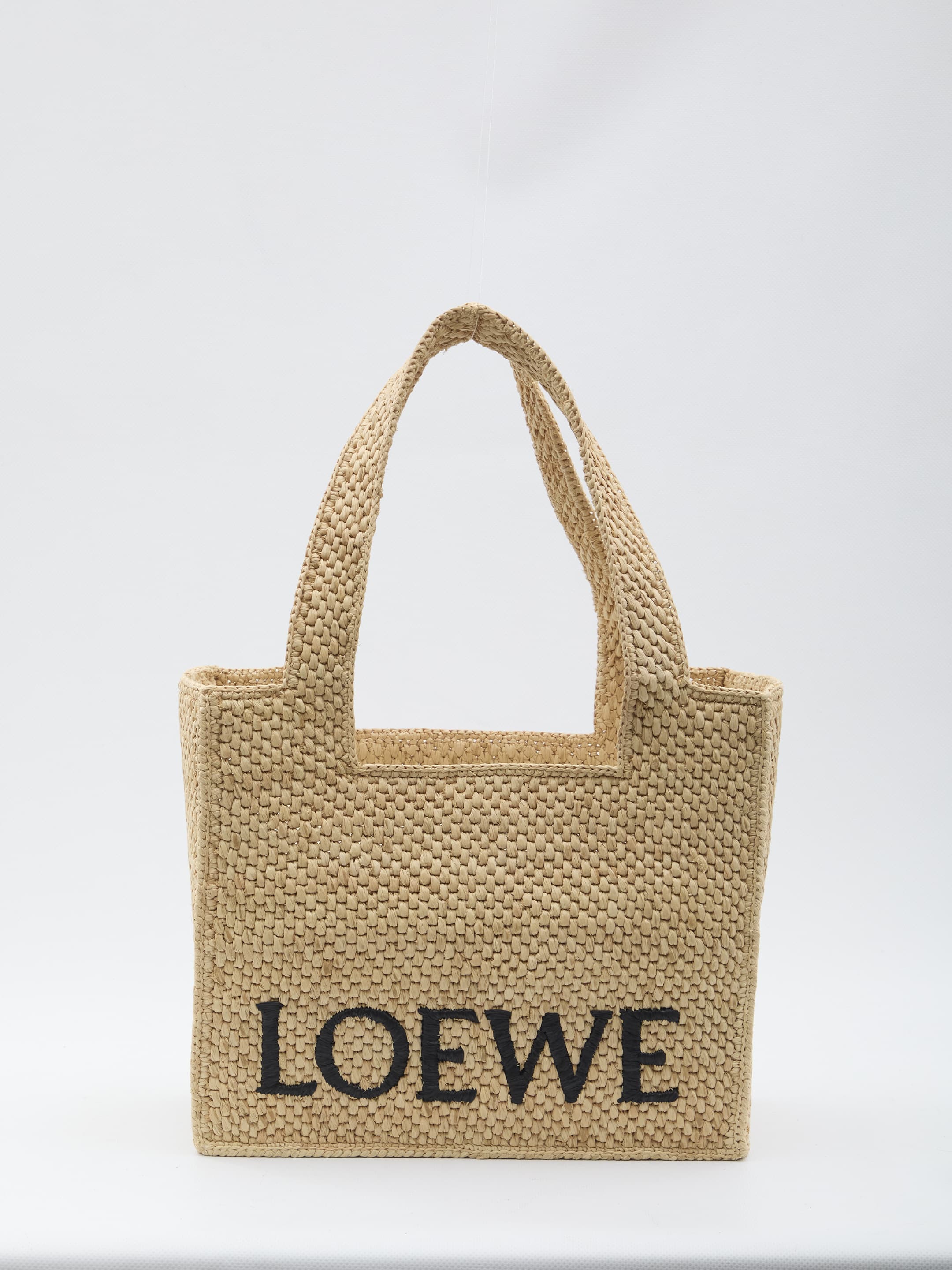 Loewe Tote Bag in Raffia Medium