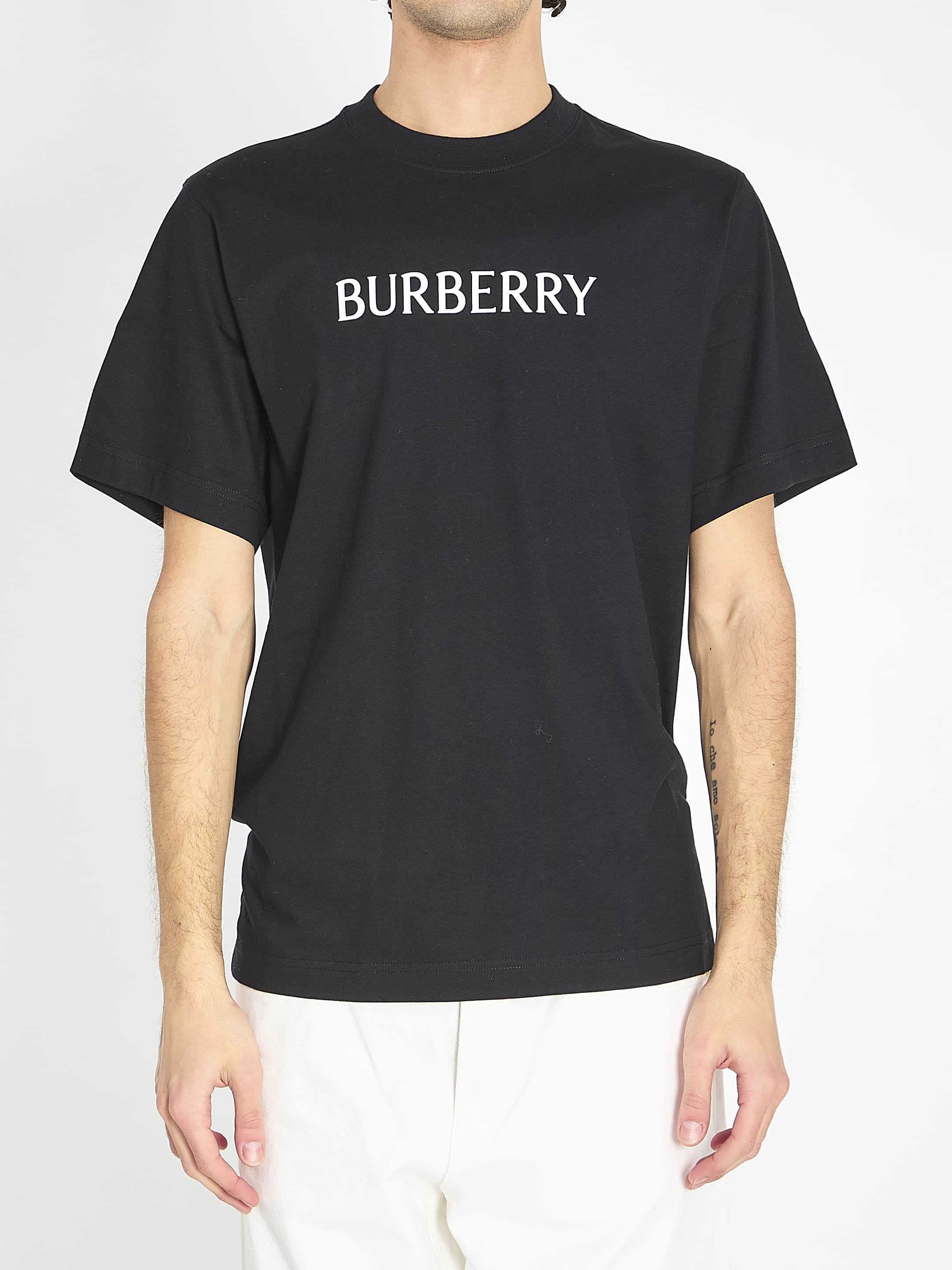 Burberry T-shirt in Cotton with Logo