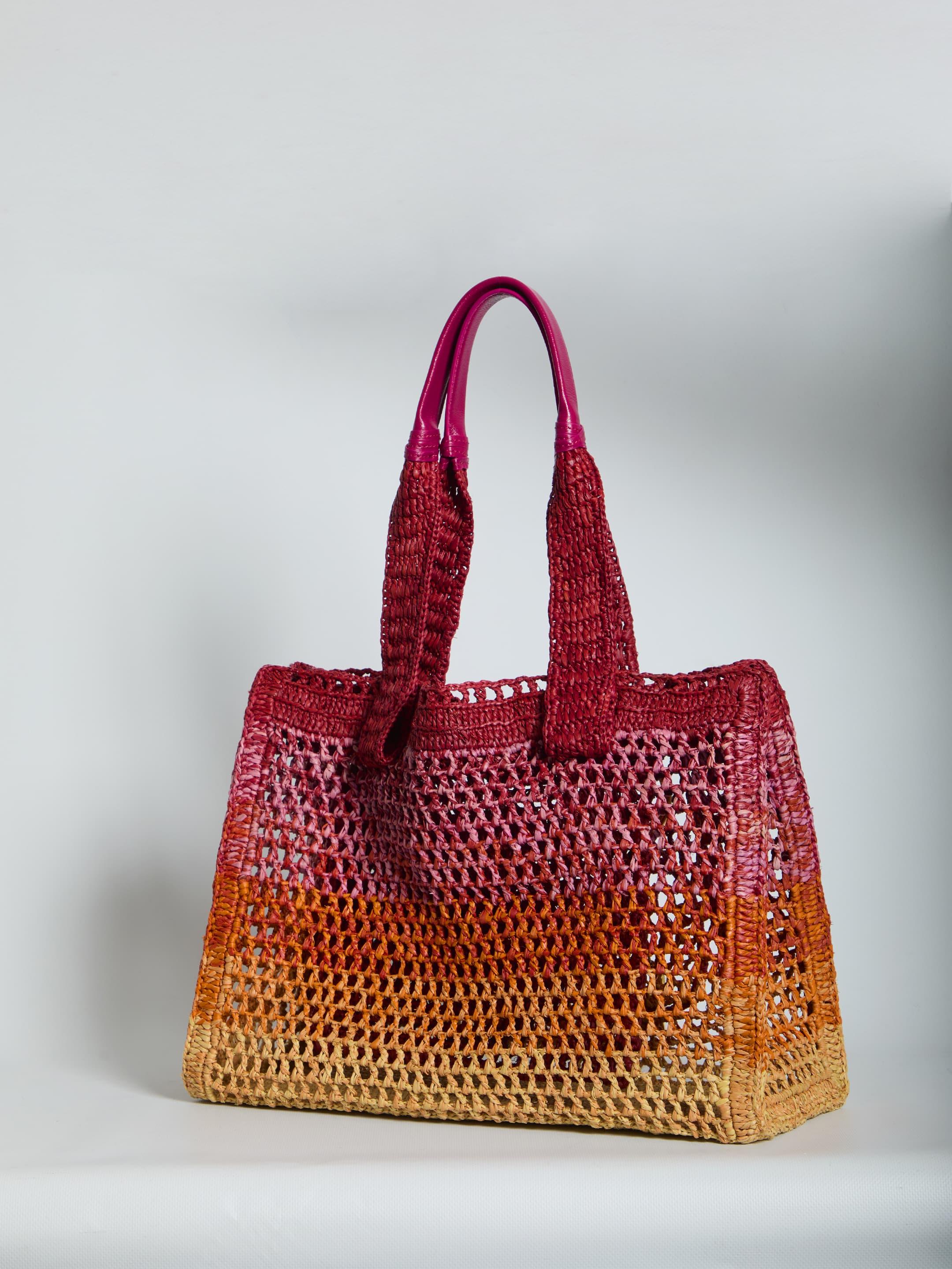 Chloé CHLOE East-west Summer Banana Raffia Tote Bag
