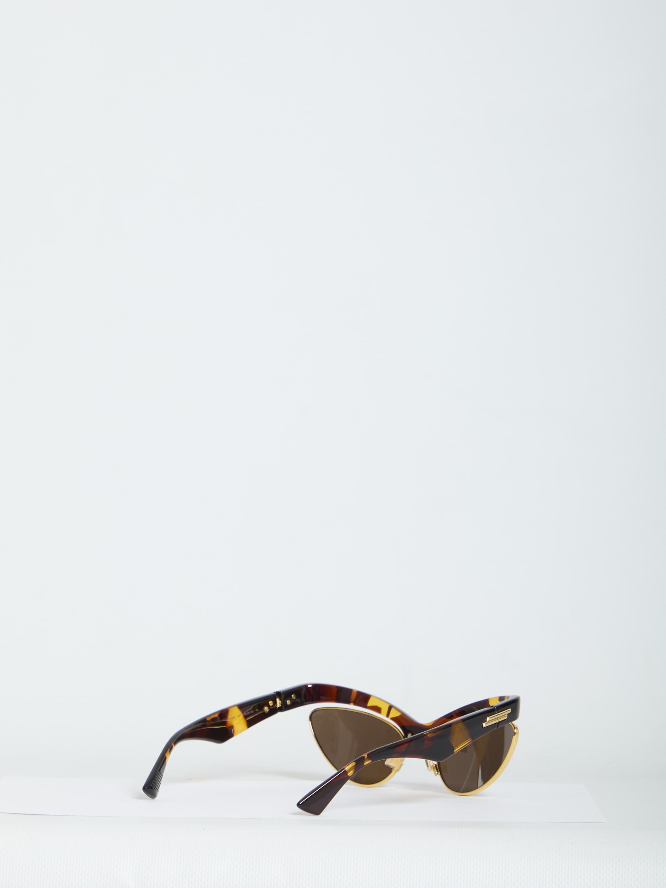 Bottega Veneta Duo Angle Cat-eye Sunglasses